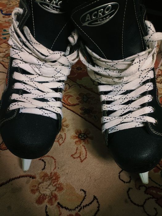 Коньки с полным составом