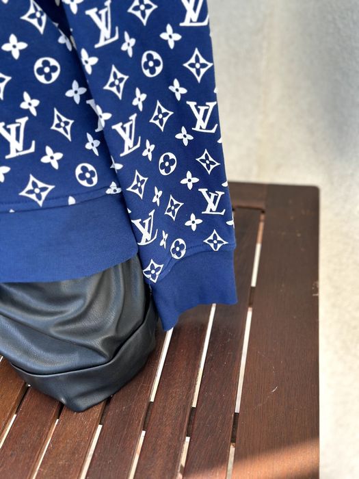 Дамско горнище Louis Vuitton x Supreme - размер М, много добро състояние