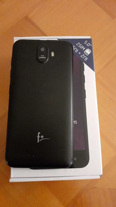 Смартфон новый Fly