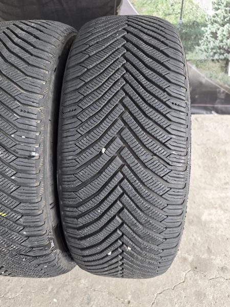 235/55/18 MICHELIN 4бр