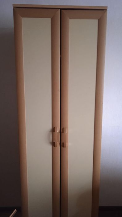 Продам школьную стену