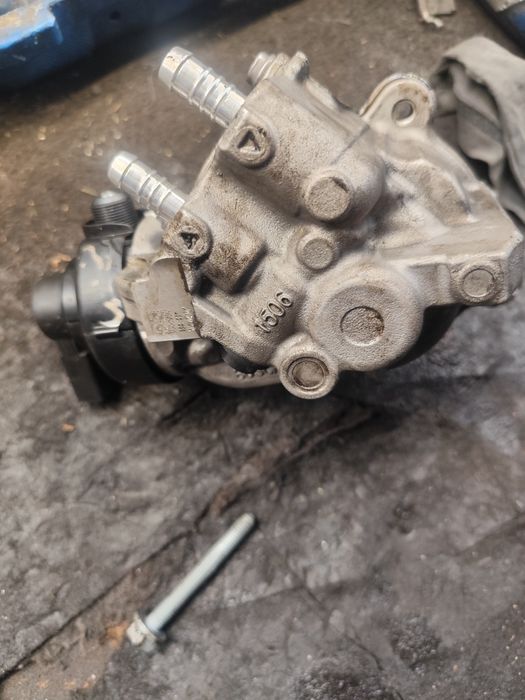 Горивна помпа за високо налягане (ГНП) , модел CP4E VW Golf 8 2.0TDI