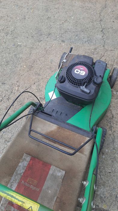 Masina de tuns iarbă  Sabo