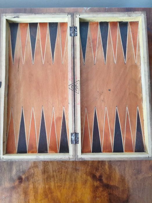 tabla de sah si table anii 1980