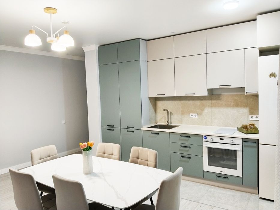 Сдаётся 3-х комнатная квартира