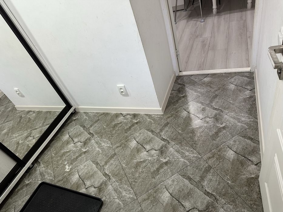 Продам трёхкомнатную квартиру