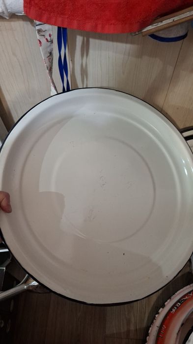 Продам посуду в ассортименте разную !