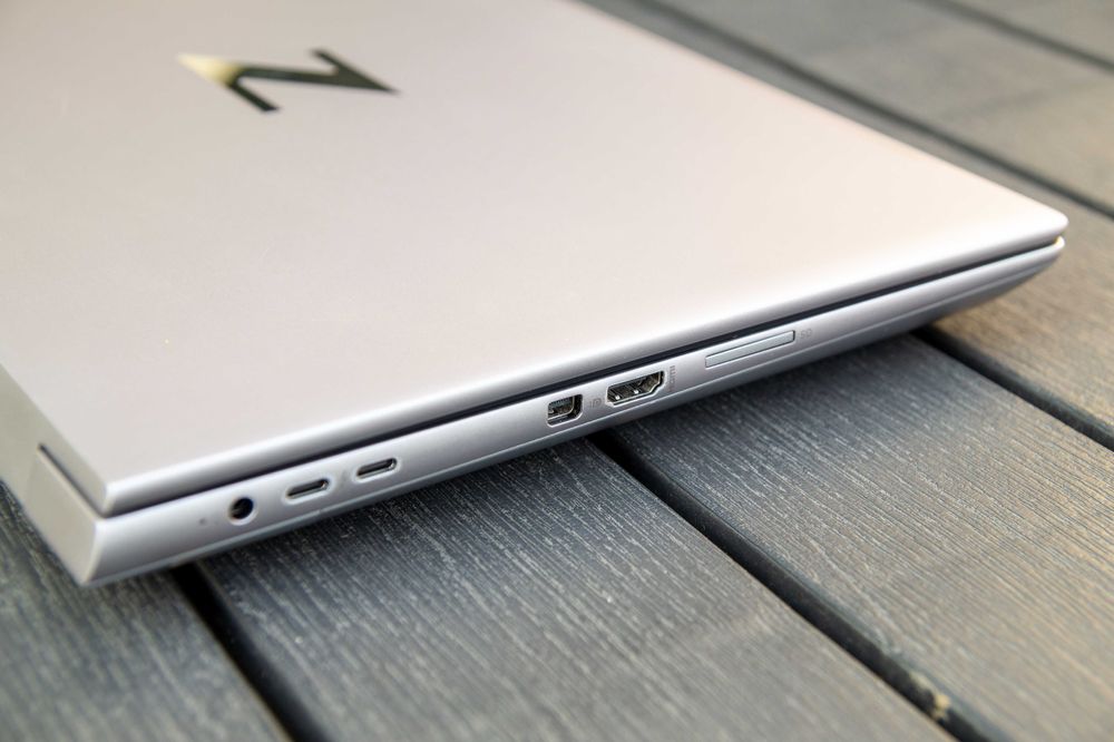 HP ZBook Fury 16 G9 / i7 12800HX / 32GB / 512GB / RTX A1000