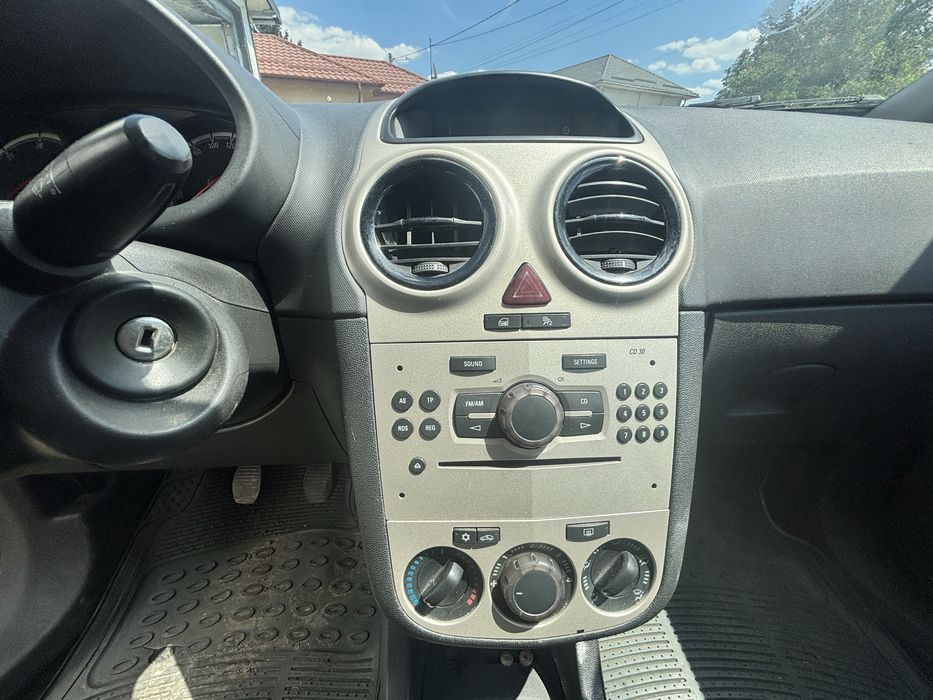 Opel Corsa 1.3 CDTI, an 2007