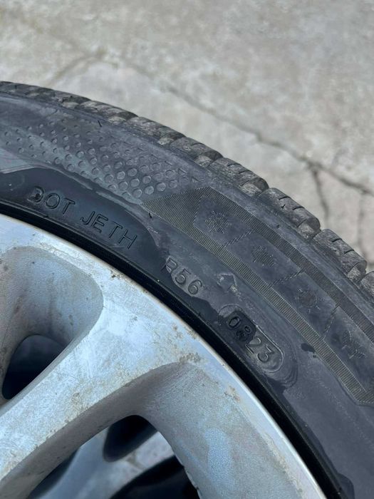 Продавам гуми 225/45 R17 - Зимни, Летни и Всесезонни
