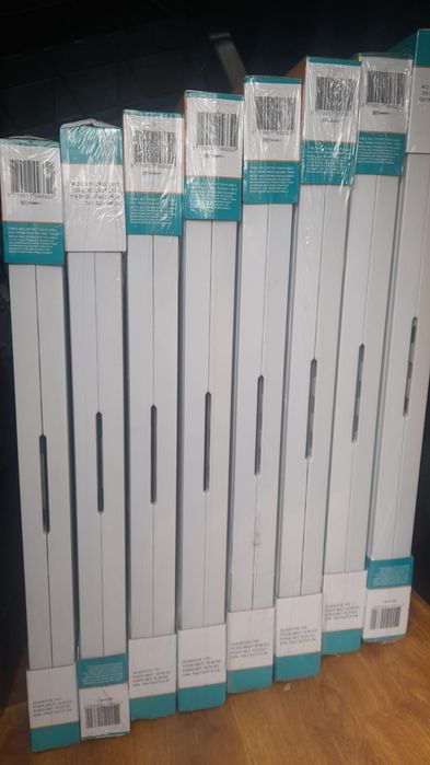 Mese pliabile. Blat din fibra  si structura metal