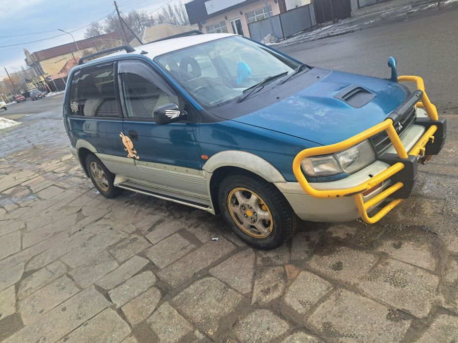 Продам митсубиси RVR