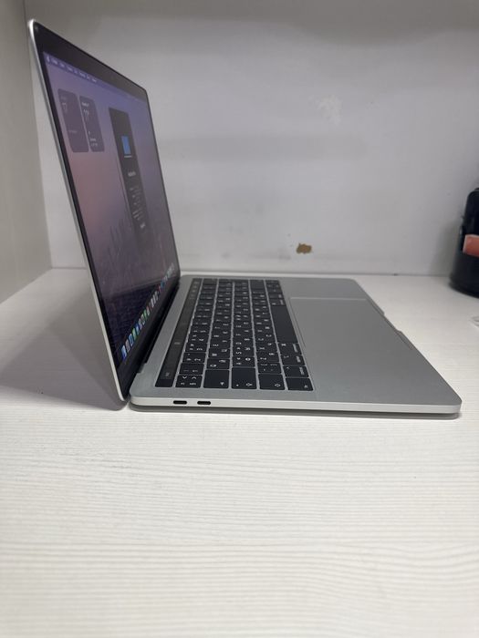 Macbook Pro 13-inch 2019