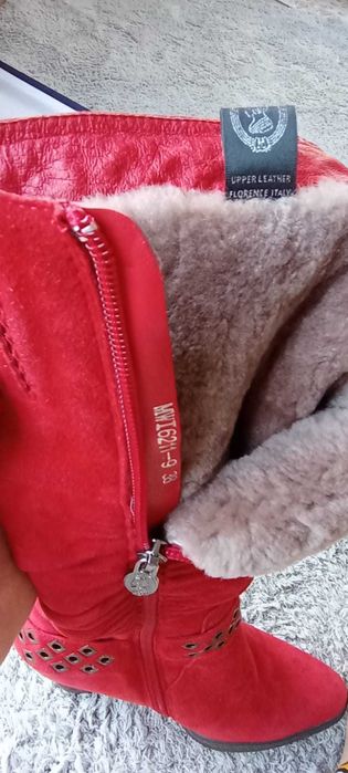 Шикарные зимние сапоги