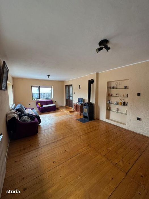 Casa 250 mp in Tautii Magheraus, 6 camere, garaj dublu, solar