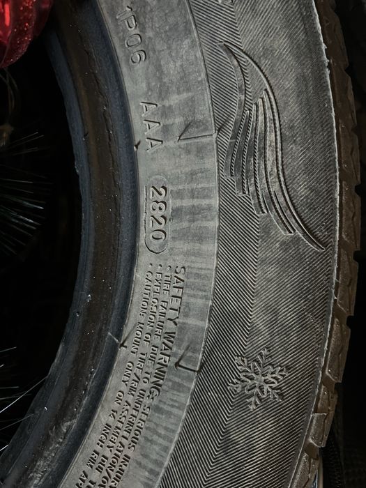 Зимние шины 185/70/14