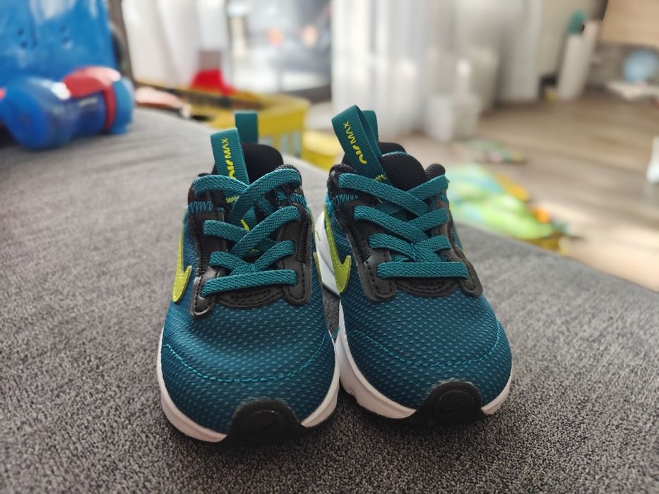 Nike Air Max 22 номер – оригинални бебешки маратонки