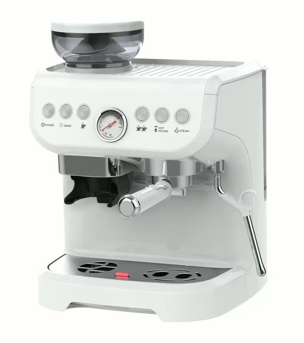 Koffe mashina Saachi