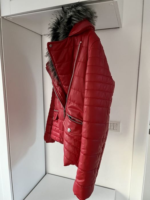 Geacă groasă de piele ECO cu guler de blană / marimea S