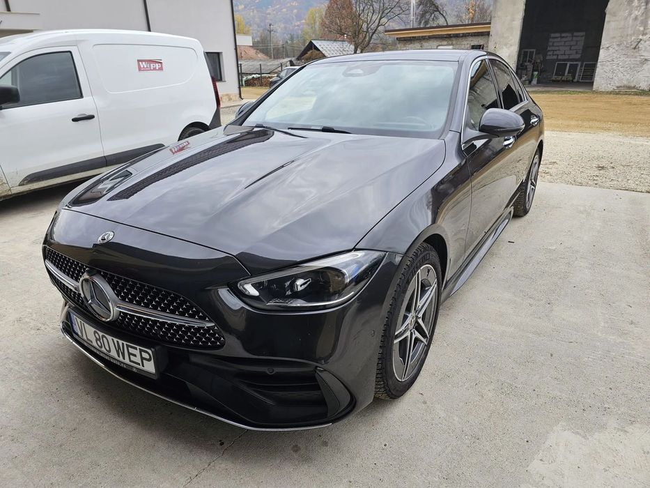 Mercedes-Benz CE Automobil achizitionat de nou, unic proprietar.