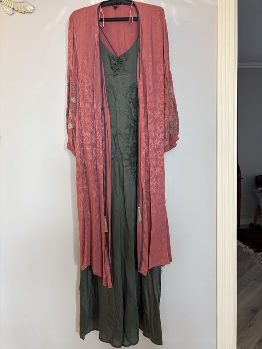 Платья женские, нарядные