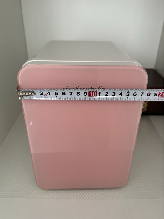 Холодильник для косметики