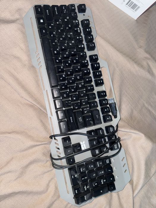 Клавиатура игровая