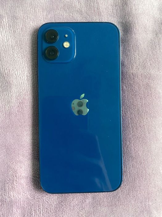 Продам iphone 12