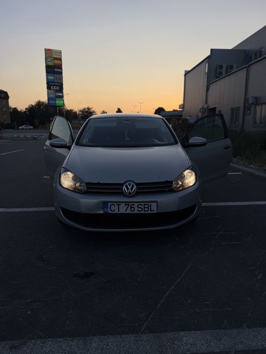 Vând Golf 6 1.6 TDI