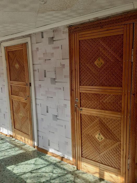 Продам или поменяю на 2х или 1 ком квартиру 2эт,кирп,4 комн Коттедж-да