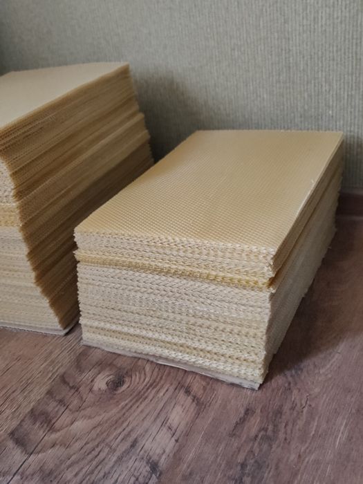 Вощина из натурального пчелиного воска