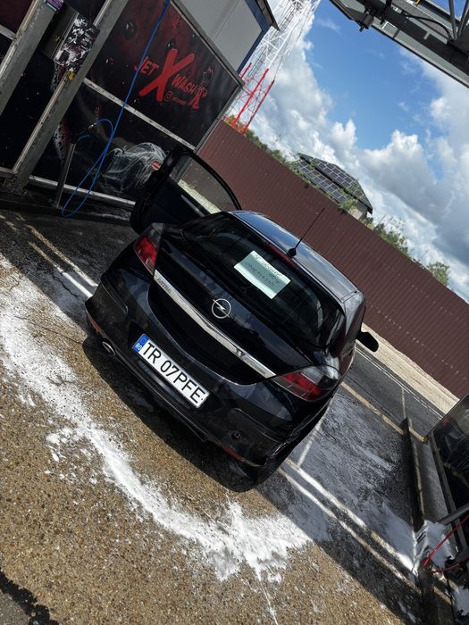 Vand opel Astra GTC 180Cp