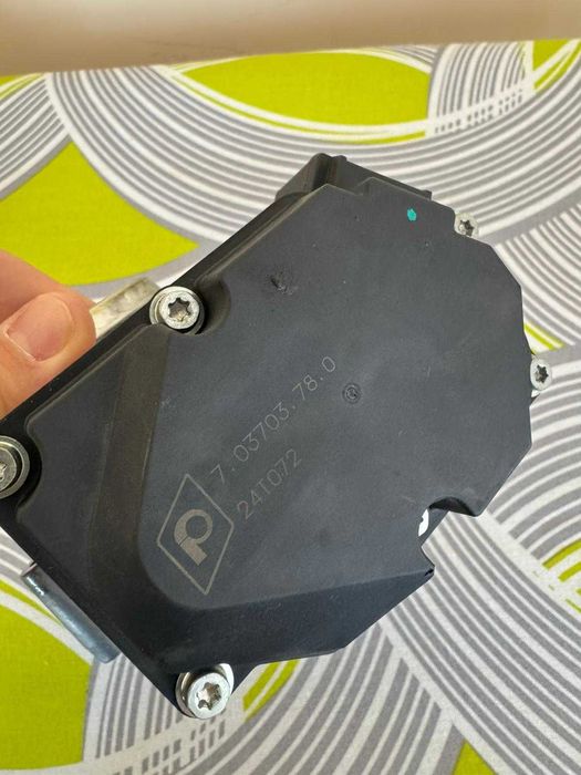 Clapeta de acceleratie Passat b6 - noua