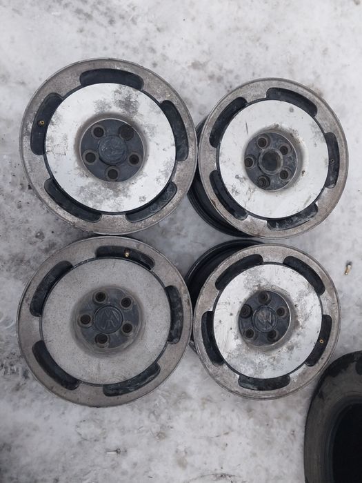 Диски R15 на Wolcswagen T4.