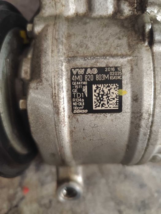 Климатичен Компресор DENSO 4M0820803M