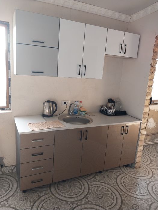 Набор кухонный мебели.