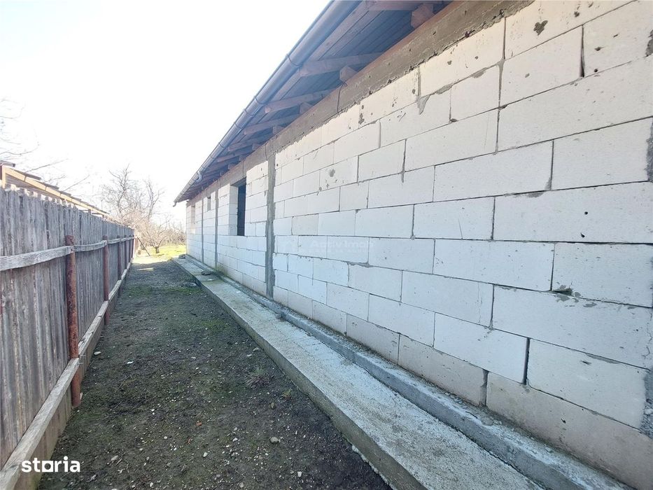 Casa tip Parter, 100 mp, teren 860 mp, comuna Galbenu