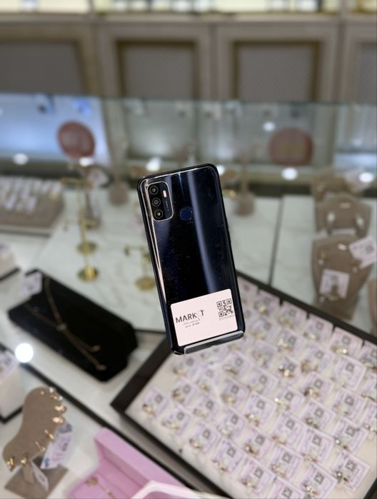 Oppo A54  64GB.