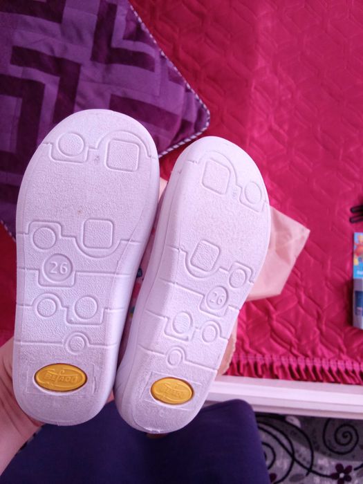 Обувки за момиче 26-ти номер