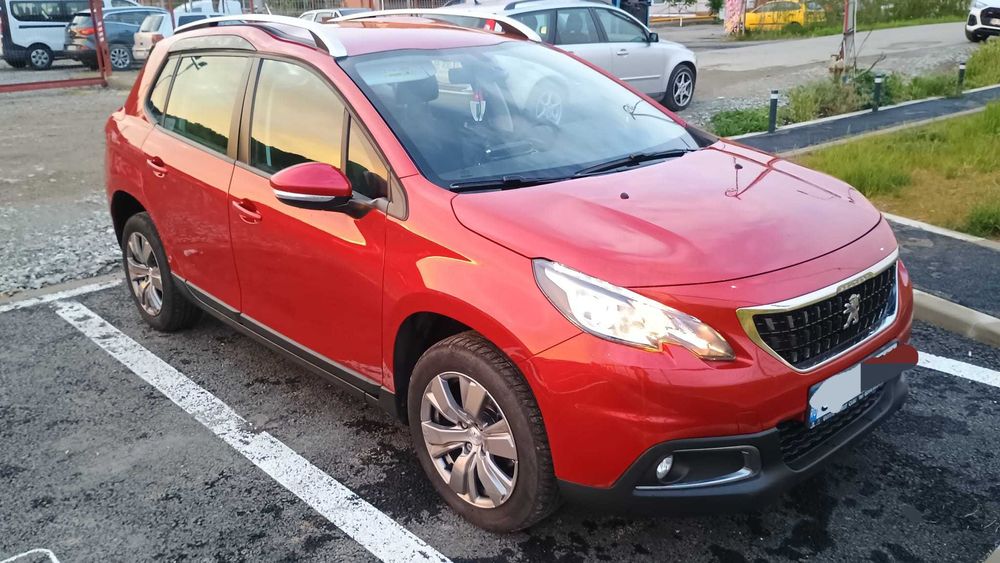Peugeout 2008 Facelift 1.5 BlueHDI, prima înmatriculare 10.01.2020