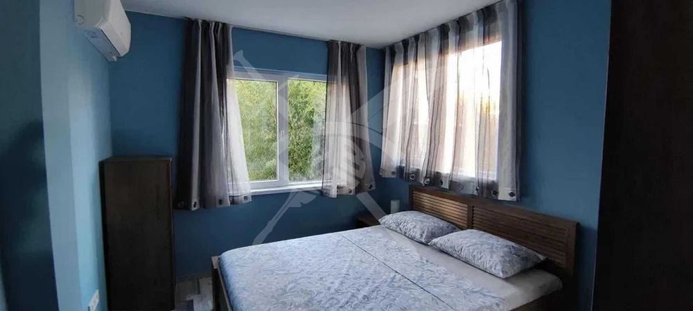 Дава се под наем Двустаен апартамент в Варна, Изгрев - 44 кв.м за 418.71 € - Снимка #2