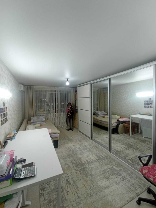 Продам3 х комнатную квартиру