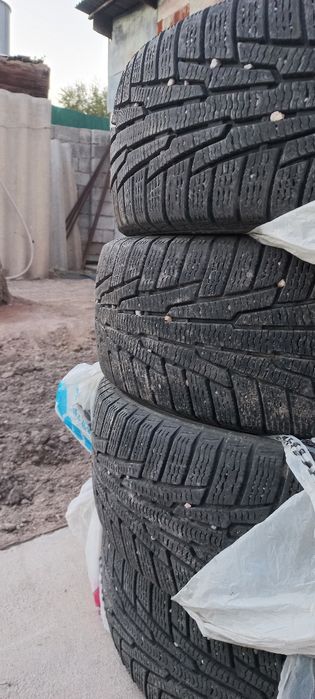 Зимние автошины.