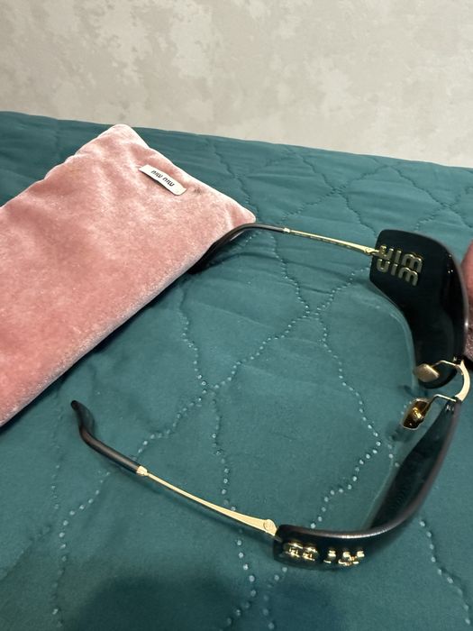 Очки miu в оригинале