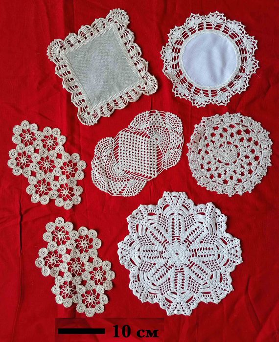 Ръчно плетени на една кука памучни покривки, дантели, яки