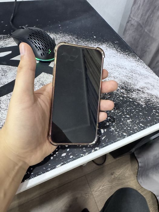 Продам айфон 13 мини