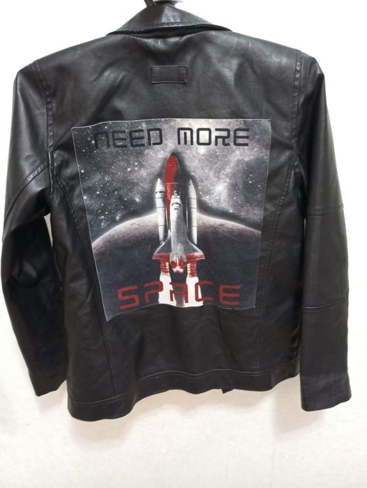 Продам куртку эко кожа