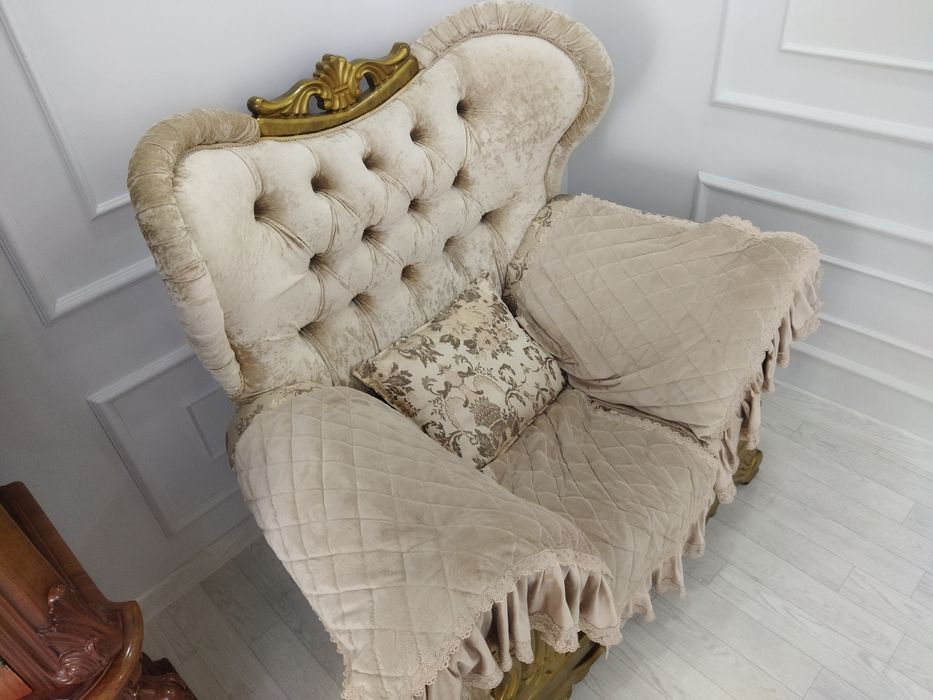 Срочно продается кресло 2шт