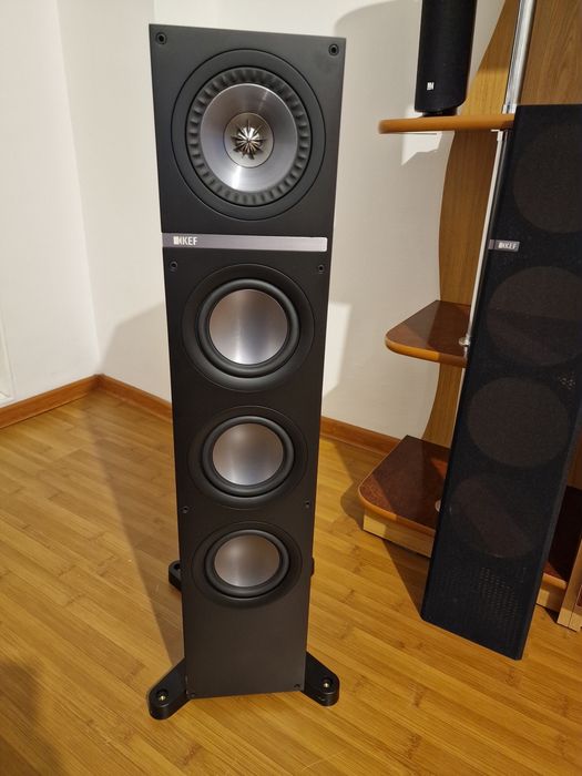 Boxe de podea KEF Q500