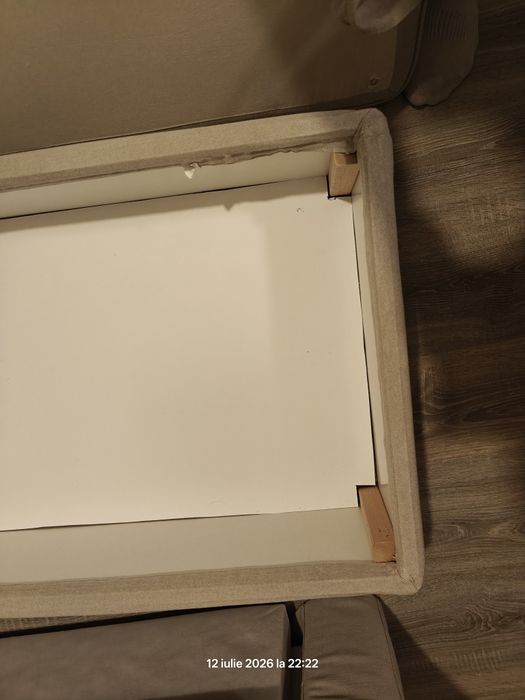 Canapea extensibila Ikea model HOLMSUND bej